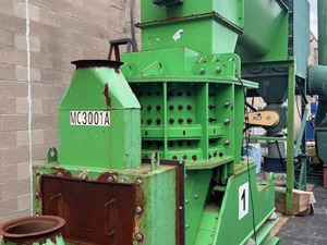 KM MC1 Vertical Mill